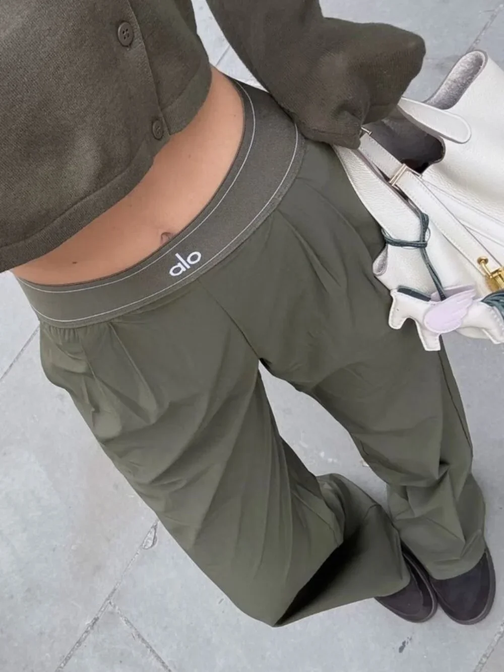 ALO Yoga Suit Up Olive Trouser🛒Wide Leg Relaxed Fit Pants💵Regular 30